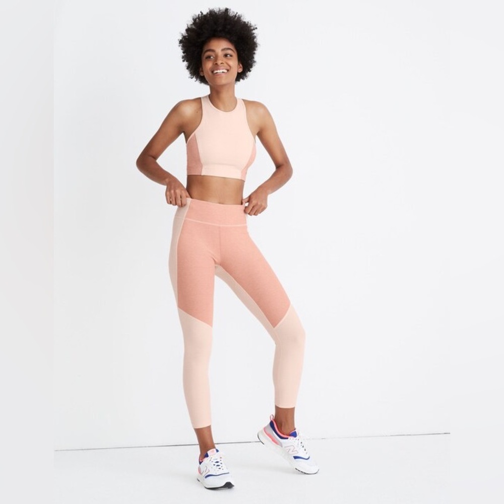 Outdoor Voices® 3/4 Warmup Leggings in Rose Quartz/Terracotta